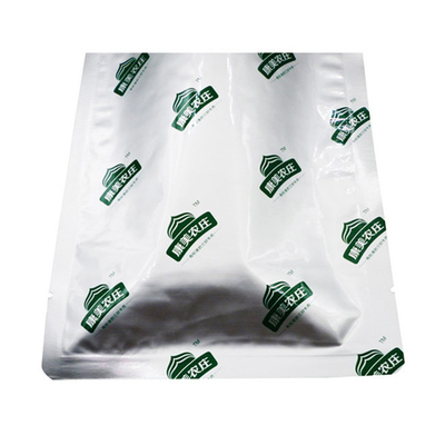 Zusammengestellte Großhandelsplastik-Lebensmittelverpackungstüten unterstützen den Druck von Markenlogos