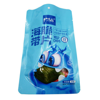 Nahrungsmittelverpackungsmaterialien Doypack Fried Crispys 200g stehen oben Beutel